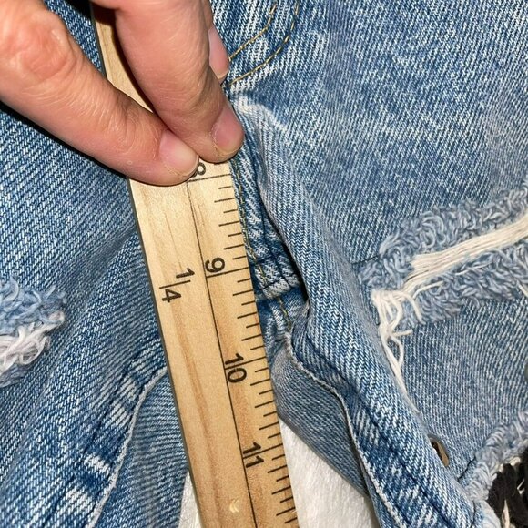 VTG Lee Big Girls 10 1990s Mid-Rise Fringe Patch Denim Jean 4" Shorts - Picture 8 of 10